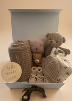 Nini Bear Deluxe Newborn Gift Set - Oat Latte