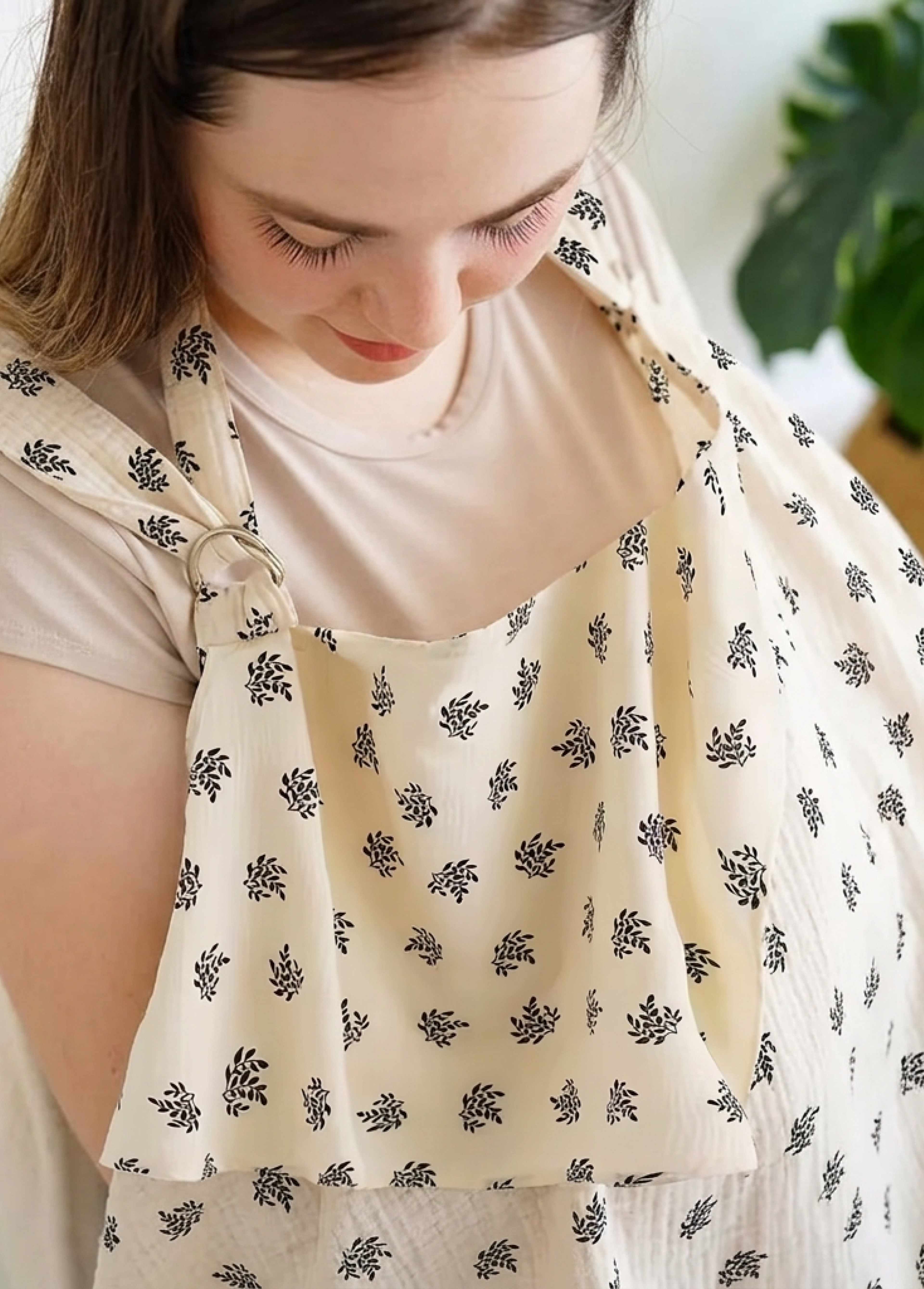 Nini Bear Multi-Use Muslin Cover - Leaf
