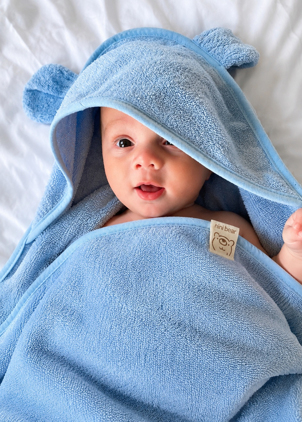 Nini Bear Bear Hug Hooded Towel - Sky Mist