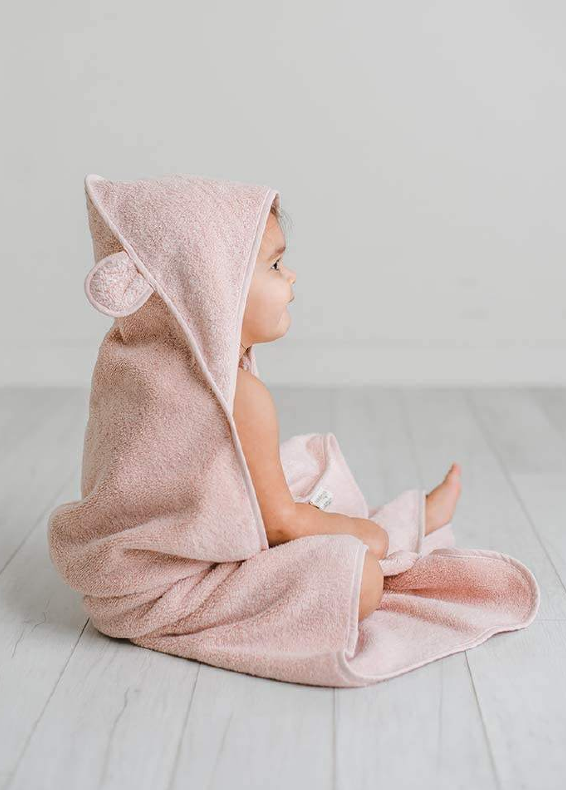 Nini Bear Bear Hug Hooded Towel - Forest Green